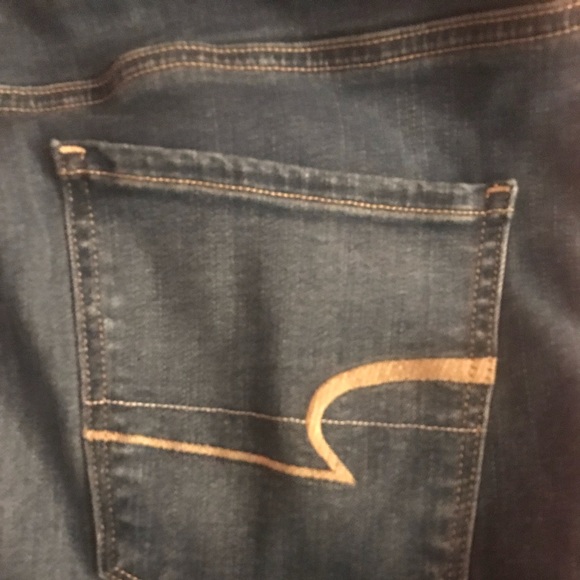 American Eagle Super Hi-Rise Jeggings - Picture 3 of 6